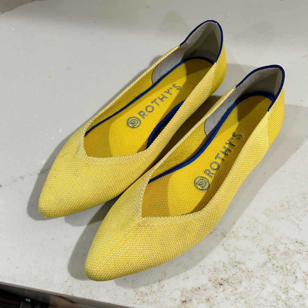 Rothy’s yellow pointed toe flats | 8